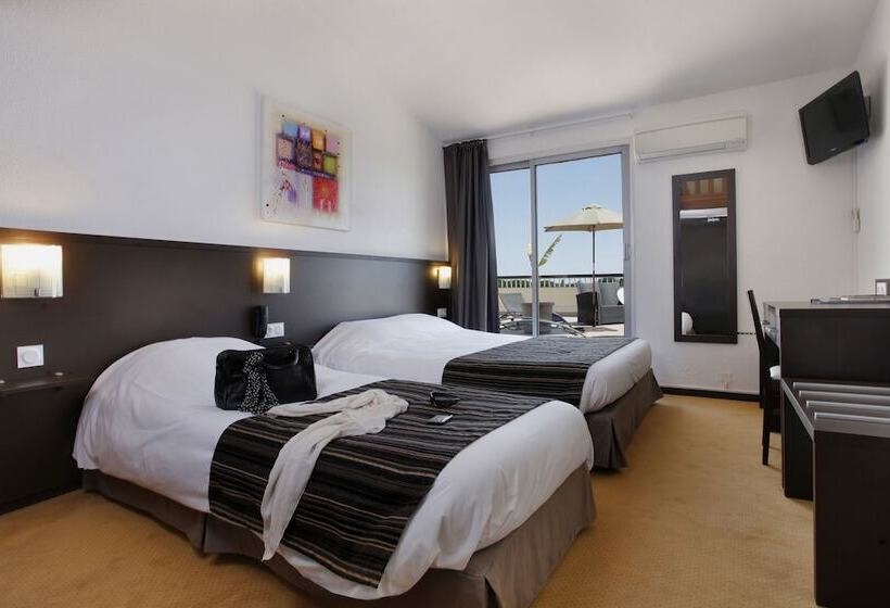Трехместный Номер Superior, Brit Hotel Opal Centre Port