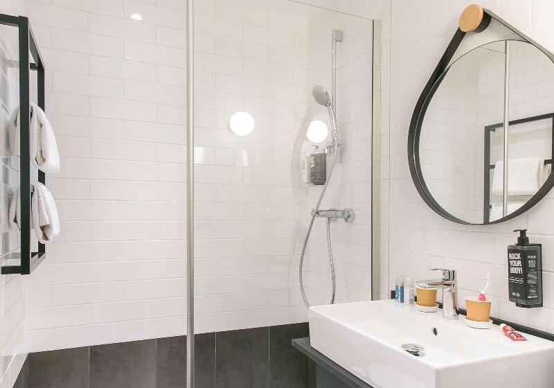 Номер Стандарт Двуспальная Кровать, Ibis Avignon Sud