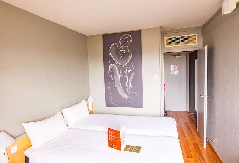 Номер Стандарт, Ibis Colmar Est   Hotel Restaurant En Alsace