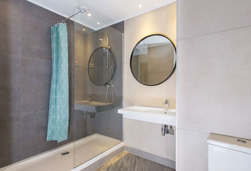 Номер Стандарт Трехместный, Villa Saint Exupery Beach Hostel