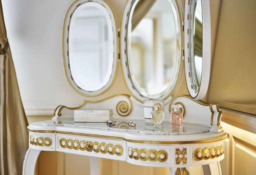 Suite, Le Meurice – Dorchester Collection