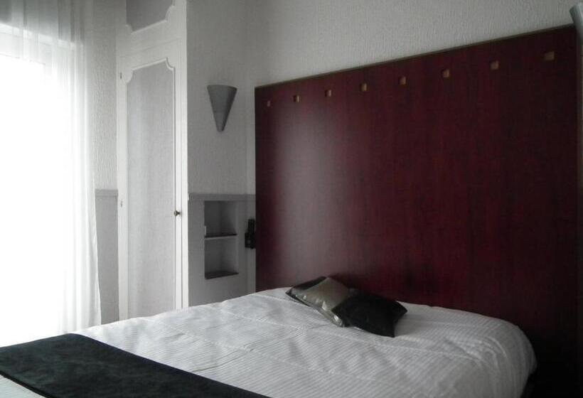 기본룸, Logis Cosy   Hôtel Le Moulin Neuf   Chantonnay