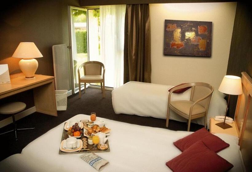Quarto Quádruplo Estandar, Logis Le Relais Fleuri