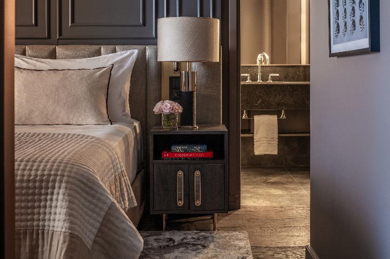 스위트, Anantara Plaza Nice