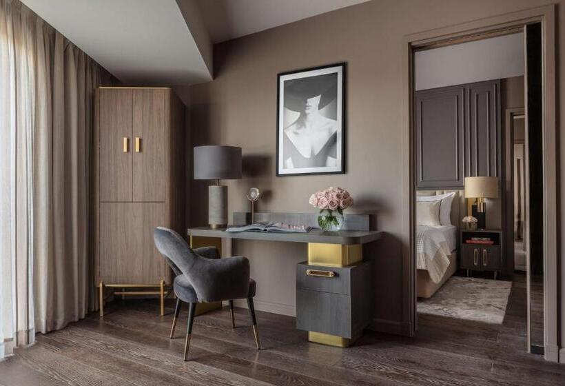 스위트, Anantara Plaza Nice