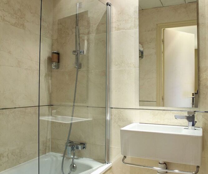 اتاق خانوادگی, Sure Hotel By Best Western Paris Gare Du Nord
