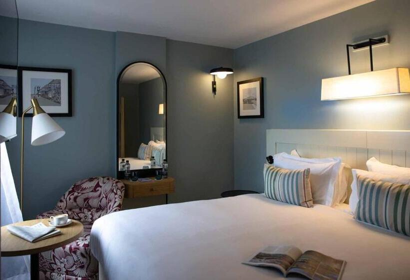 标准单人间, The Relais Cooden Beach