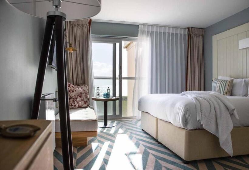 带大床的标准间, The Relais Cooden Beach