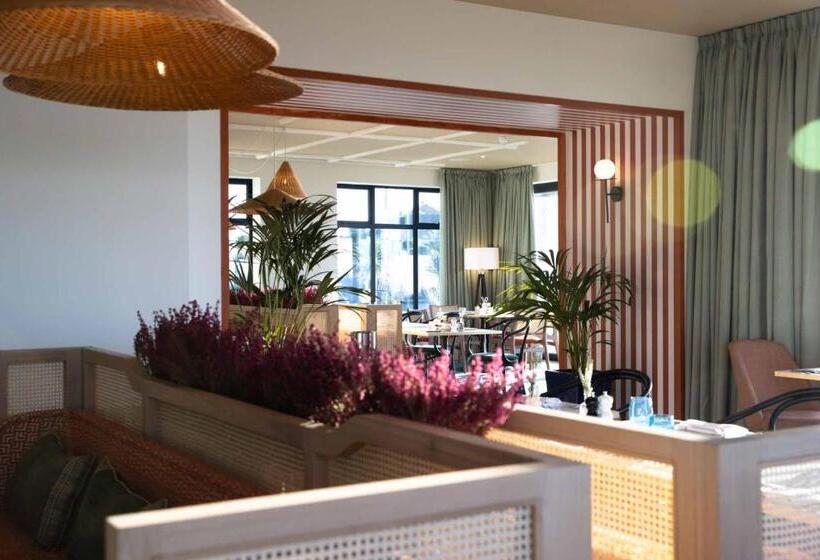 Quarto Familiar, The Relais Cooden Beach