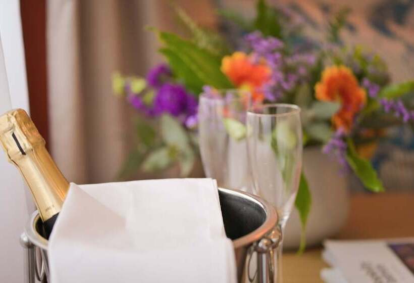 Quarto Familiar, The Relais Cooden Beach