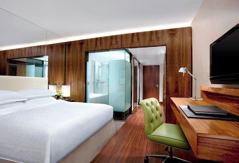 Номер Клуб, Sheraton Grand Hotel & Spa