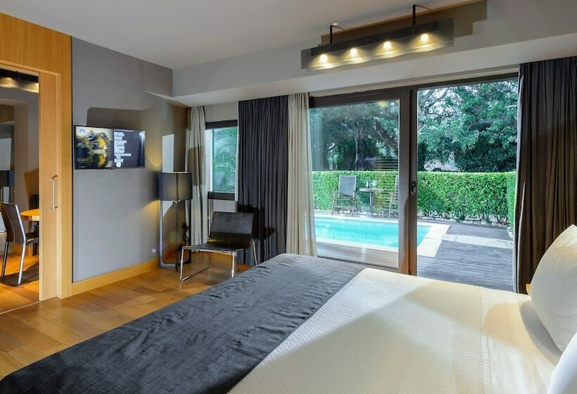 豪华套房, Alexander Beach Hotel & Spa