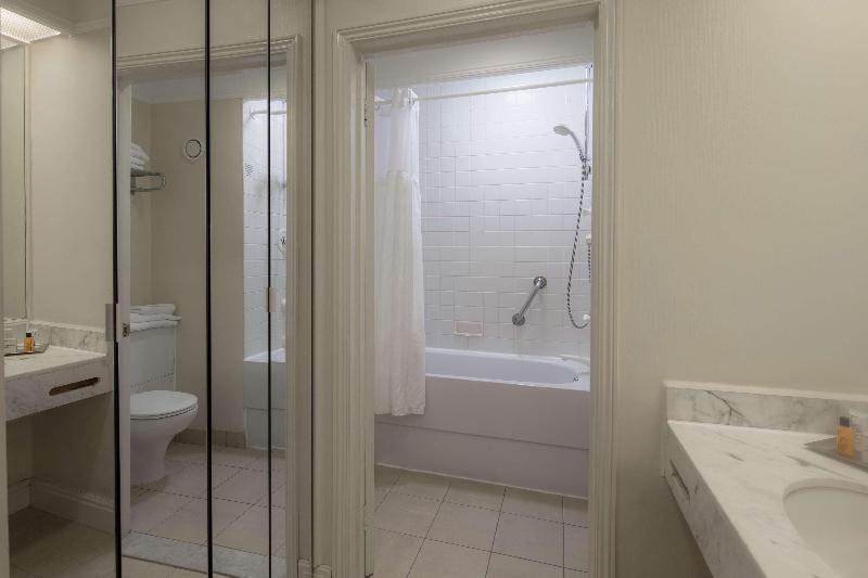 豪华家庭房间, Hilton Leicester