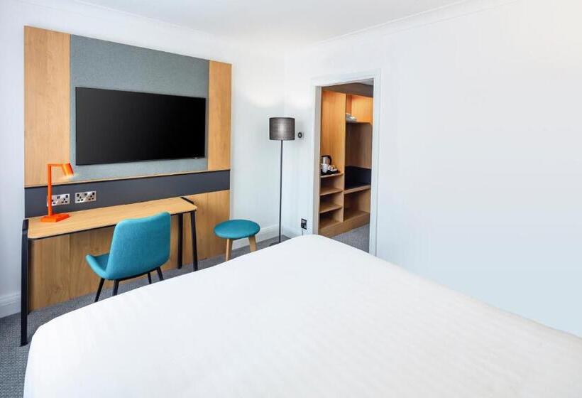 Номер Стандарт, Holiday Inn High Wycombe M40, Jct.4, An Ihg