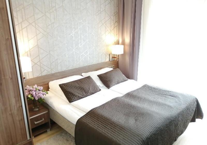 Номер Стандарт, Holiday Inn High Wycombe M40, Jct.4, An Ihg
