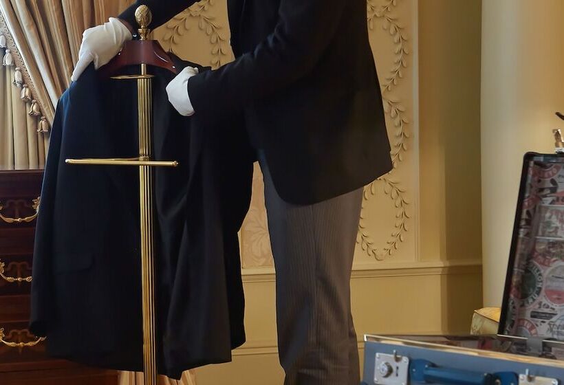 اتاق لوکس با چشمانداز شهر, Grande Bretagne, A Luxury Collection Hotel, Athens