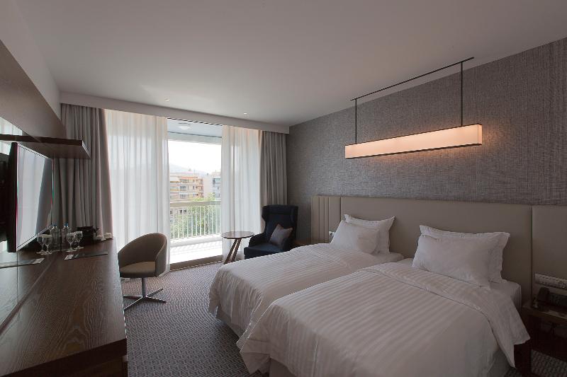 シティビュープレミアムルーム, Makedonia Palace