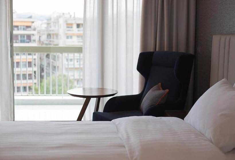 シティビュープレミアムルーム, Makedonia Palace