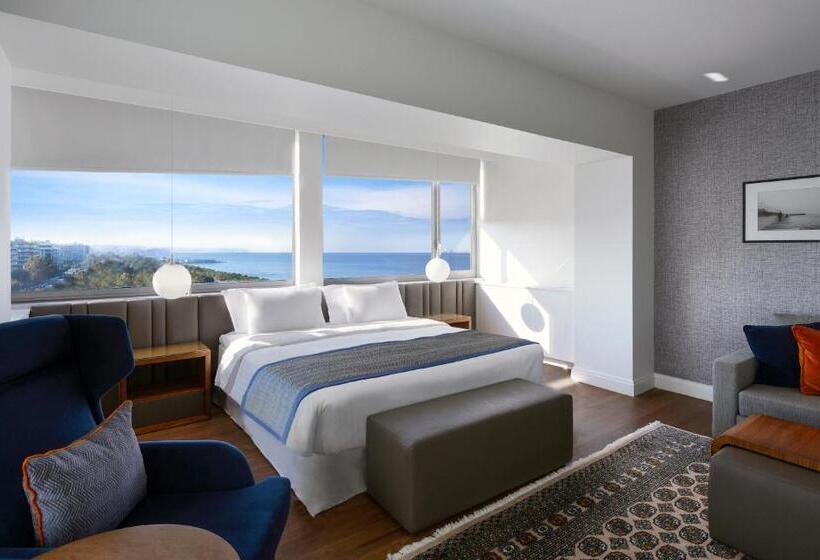 シティビュージュニアスイート, Makedonia Palace