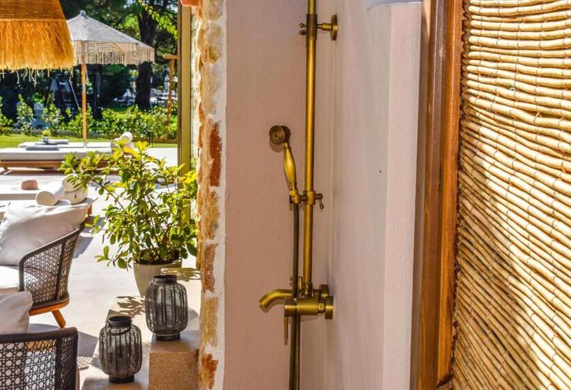 ویلای یک اتاق خوابه با استخر شنا, Mandraki Village Boutique