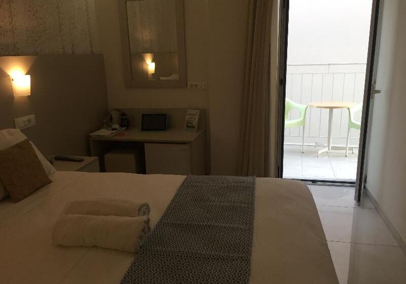 اتاق استاندارد یک نفره, Voula