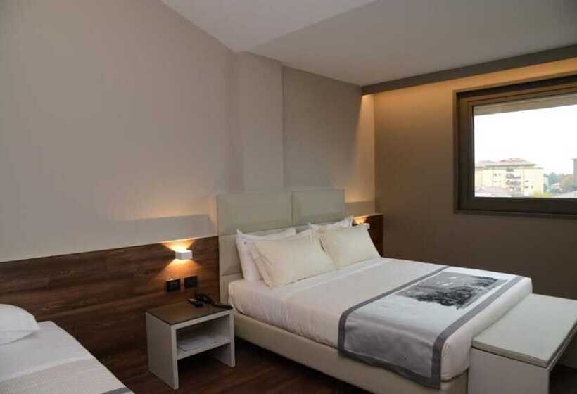 주니어 스위트, Albergo Roma, Bw Signature Collection