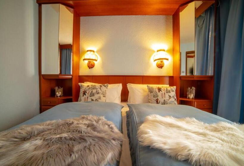 Полулюкс, Astoria Cervinia