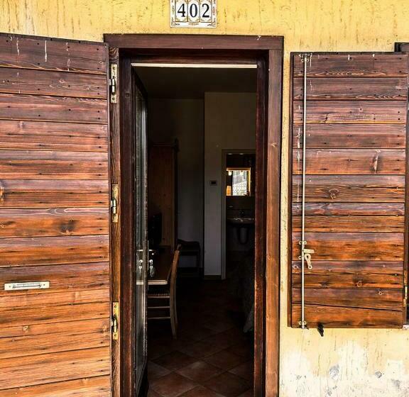 Standard Room, Ristorante La Baitina