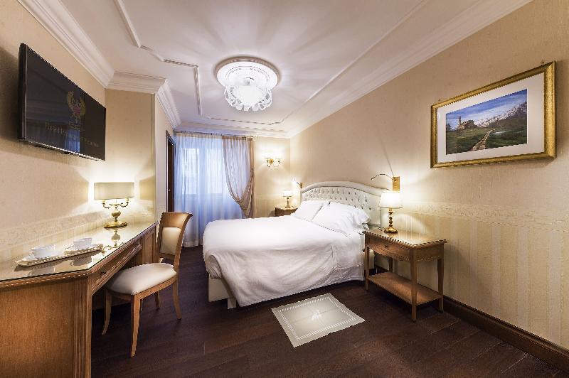 스탠다드 룸, Phi Hotel Principe