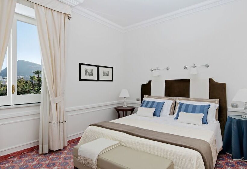 Номер Стандарт Боковой Вид на Море, La Medusa Hotel   Dimora Di Charme