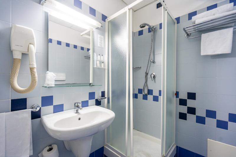 Номер Стандарт, Europa Palace