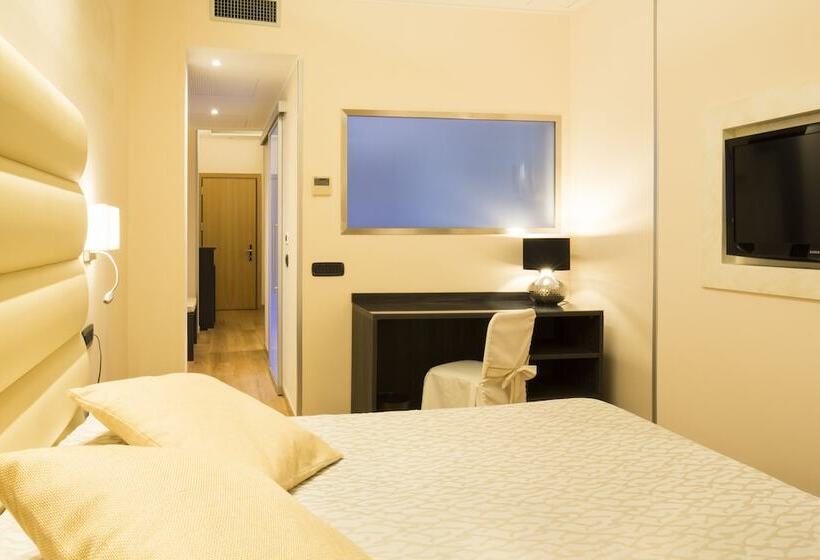 Полулюкс Вид на Бассейн, Torino Wellness & Spa