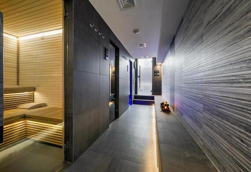 سوئیت دولوکس با چشم‌انداز, Lhp Hotel River & Spa