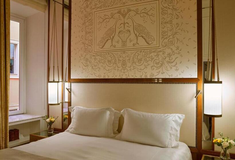 سوییت جونیور, Eden  Dorchester Collection