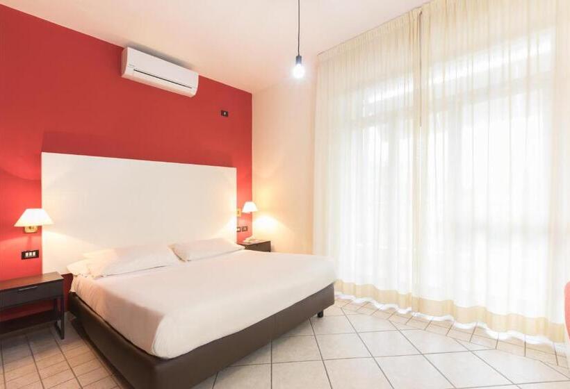 חדר סטנדרט לשלושה, La Baia