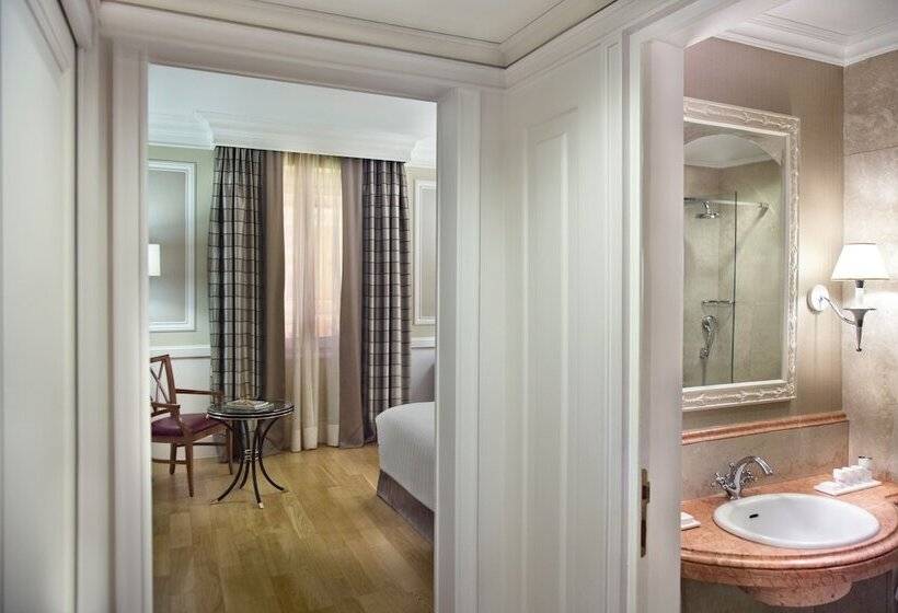 חדר סופריור, Rome Marriott Grand Hotel Flora