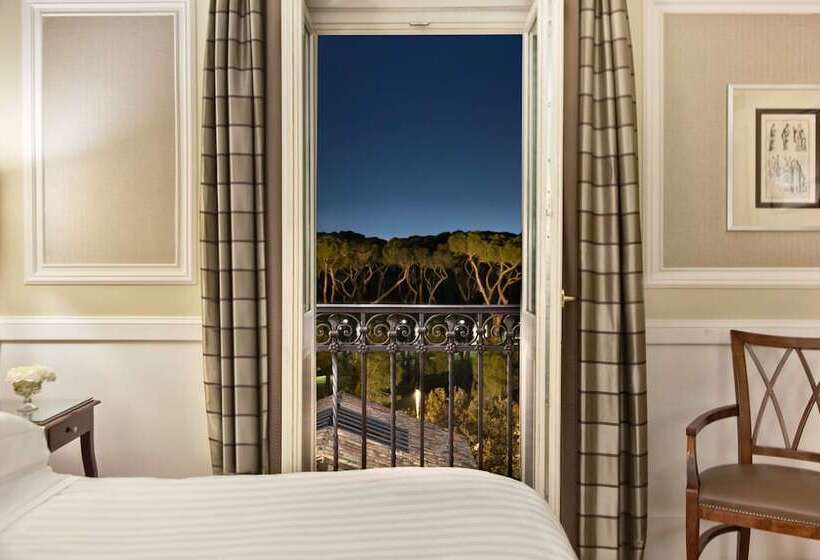 חדר סופריור, Rome Marriott Grand Hotel Flora