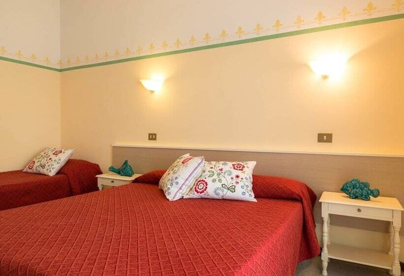 Номер Стандарт Трехместный, Villa Rita