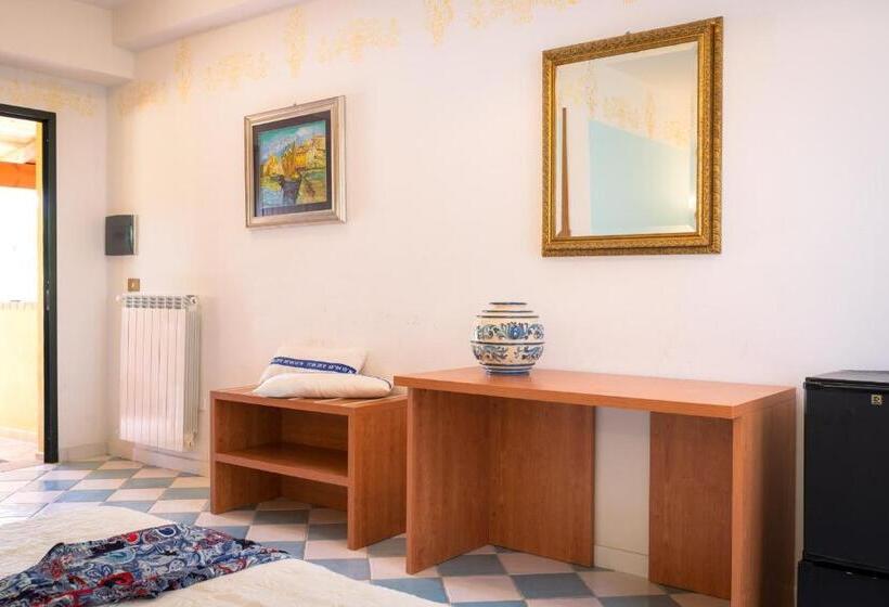 Номер Economy, Villa Rita