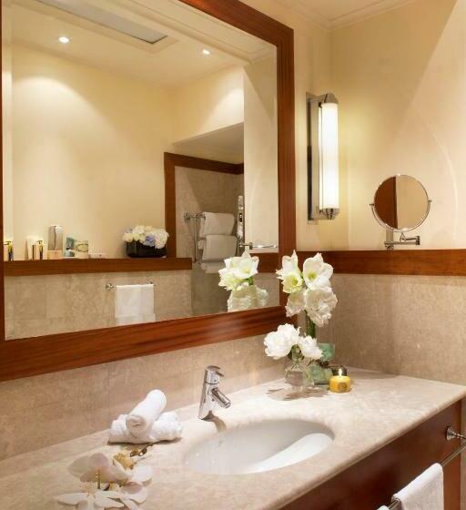 اتاق استاندارد سه نفره, Starhotels Terminus