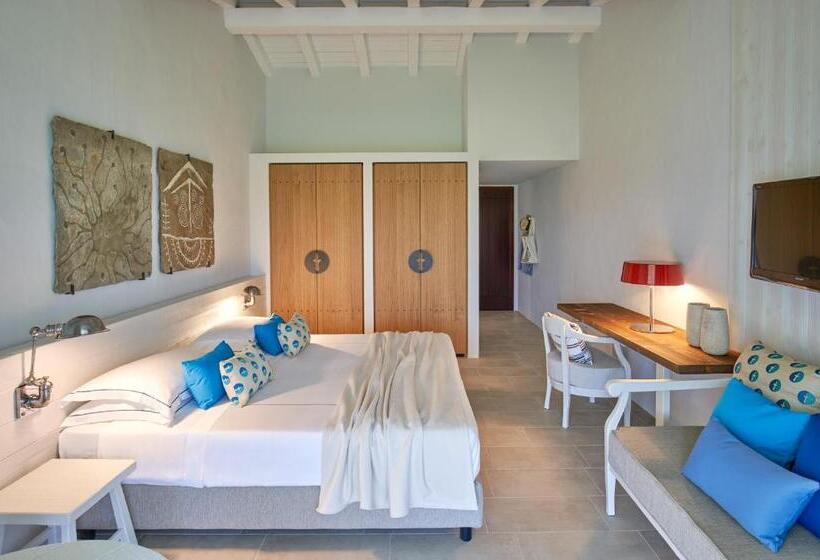 Трехместный Номер Deluxe, Due Lune Puntaldia Resort & Golf