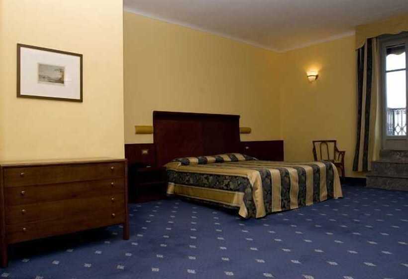 Семейный Номер, Europalace