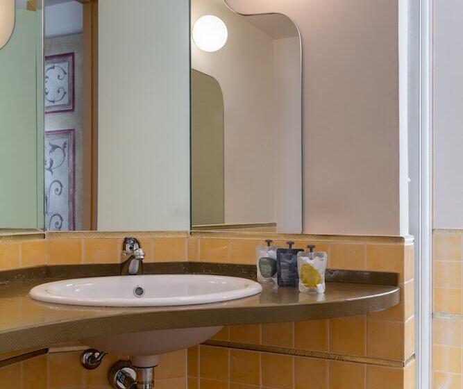 スーペリアールーム, Albergo Minerva