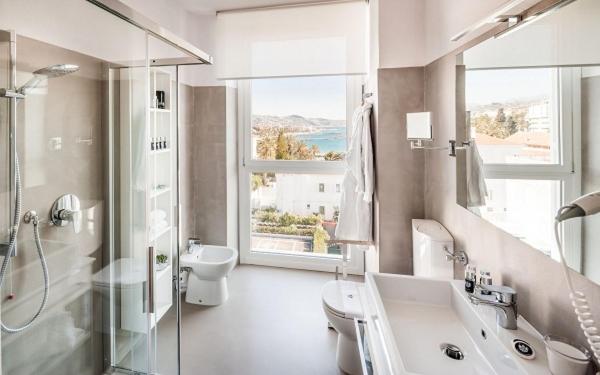 Номер Стандарт Вид на Море с Балконом, Miramare The Palace Resort