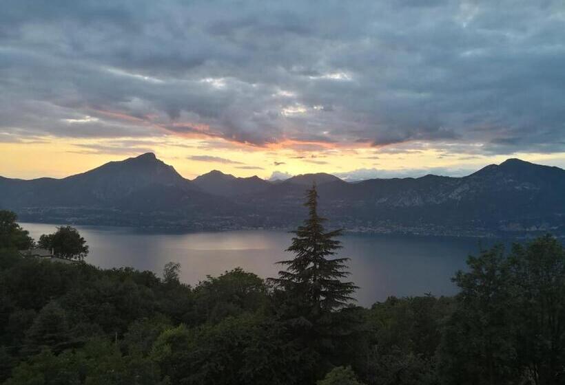 Номер Стандарт Вид на Озеро, San Zeno