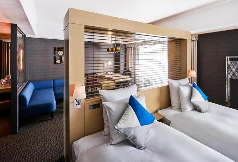 Номер Deluxe, Ana Crowne Plaza Kanazawa, An Ihg