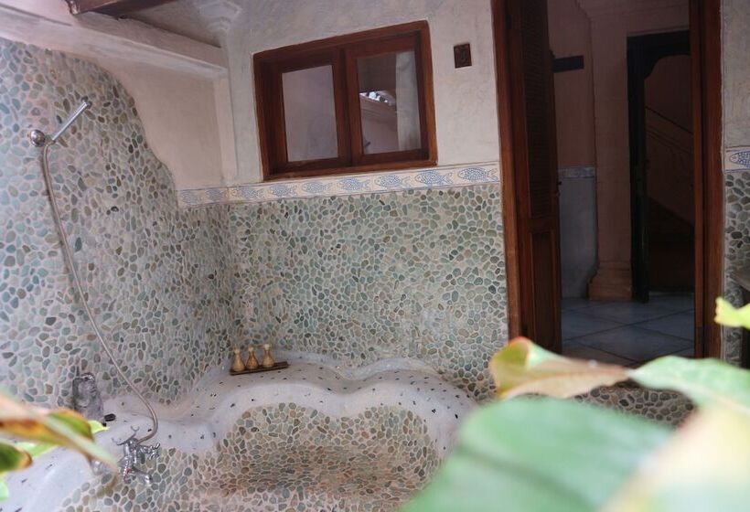 Люкс, La Taverna Suites