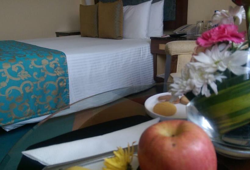 Quarto Deluxe, Vivanta Bengaluru Residency Road