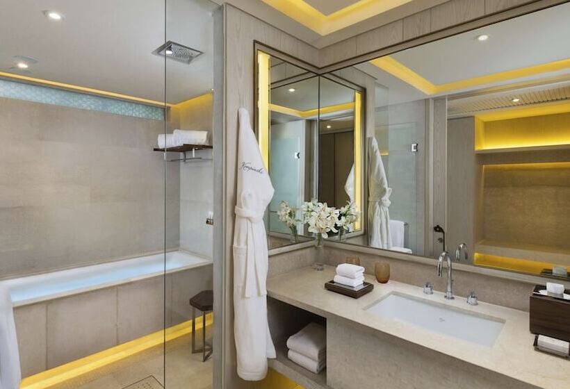 اتاق لوکس با وان آب گرم, Kempinski Summerland Hotel & Resort Beirut