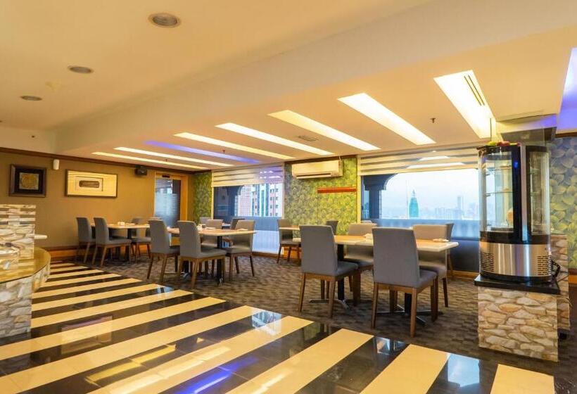 Club Room King Bed, Seri Pacific Hotel Kuala Lumpur
